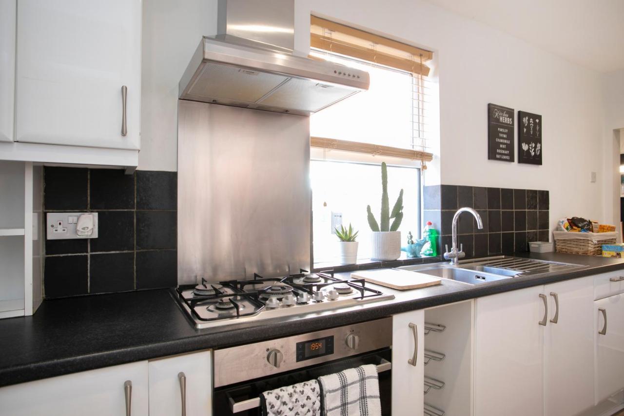 Spring Villa Leicester Zewnętrze zdjęcie