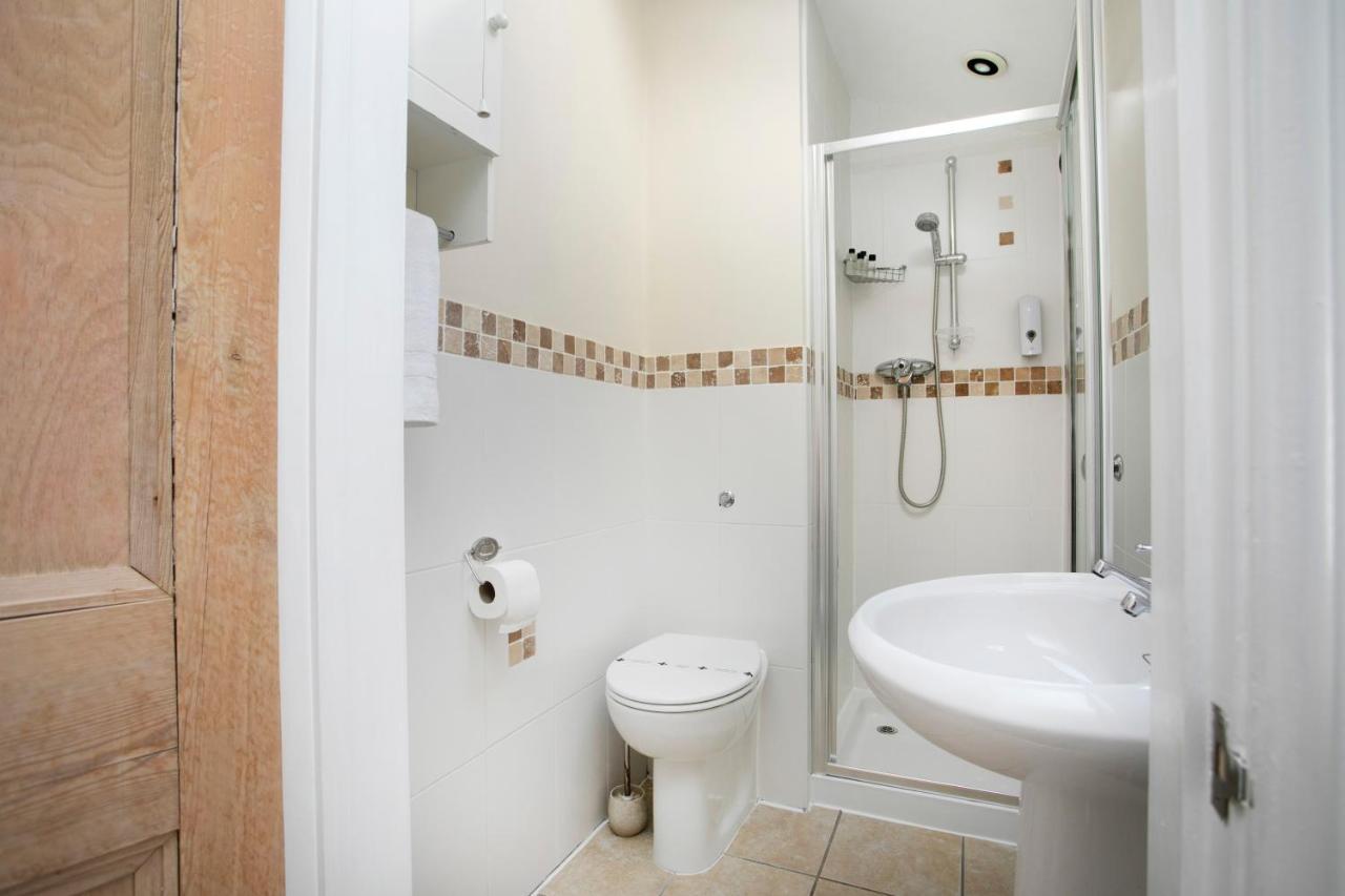 Spring Villa Leicester Zewnętrze zdjęcie